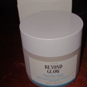 Snail Mucin Complex +Panthenol Cream Avon Beyond Glow